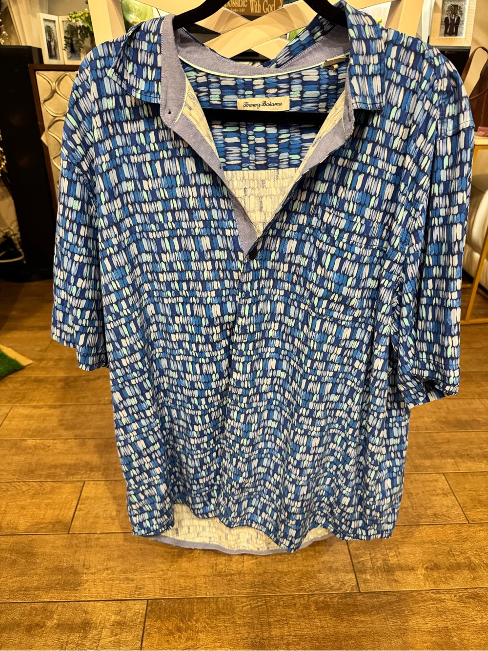 Tommy Bahama Blue Patterned Short-Sleeve Shirt